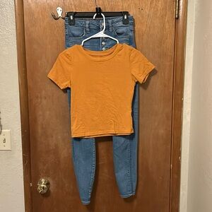 Aveto mustard crop-ish tshirt